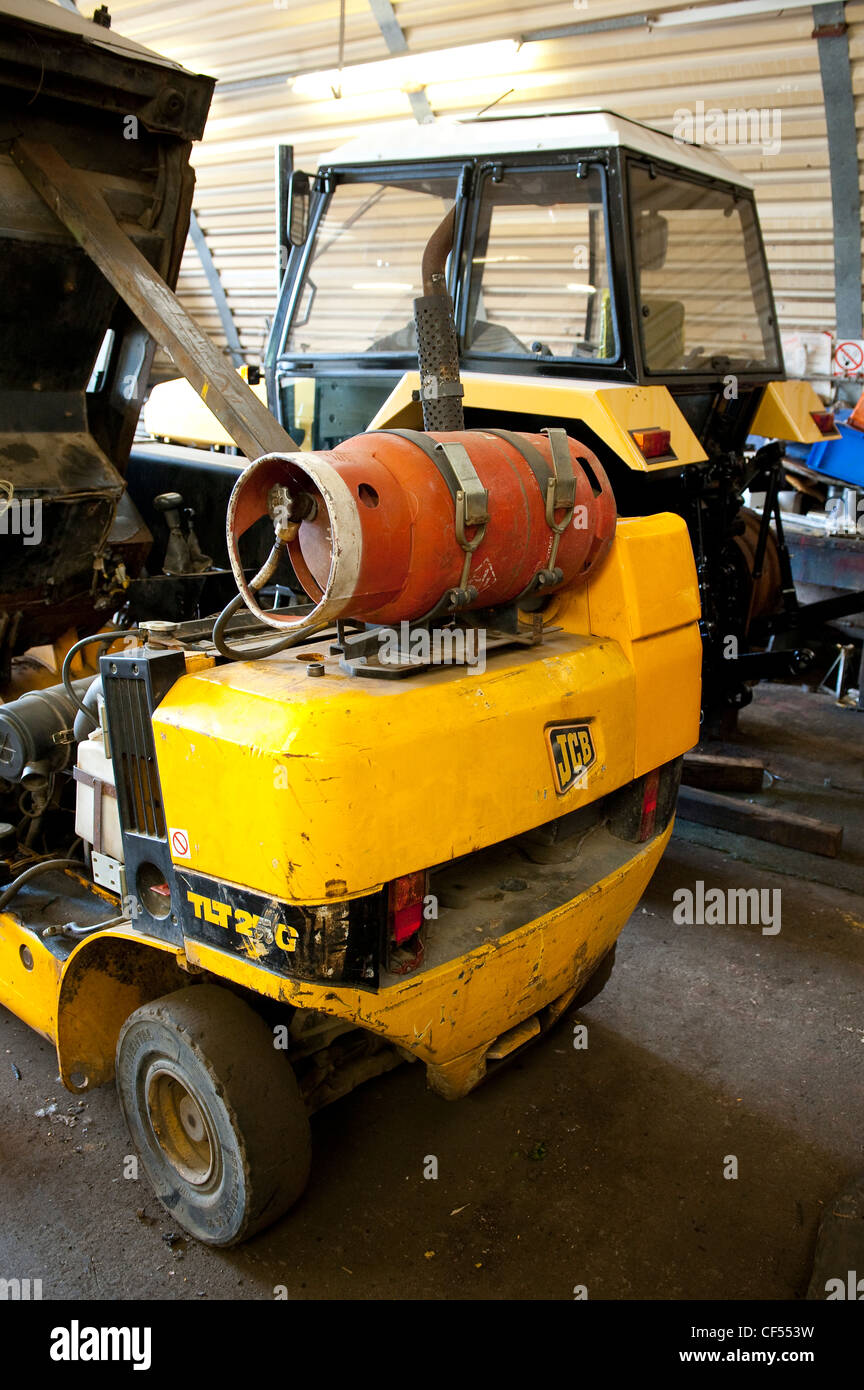 Rear view of the gas canister on an LPG powered JCB fork lift truck. Stock Photo