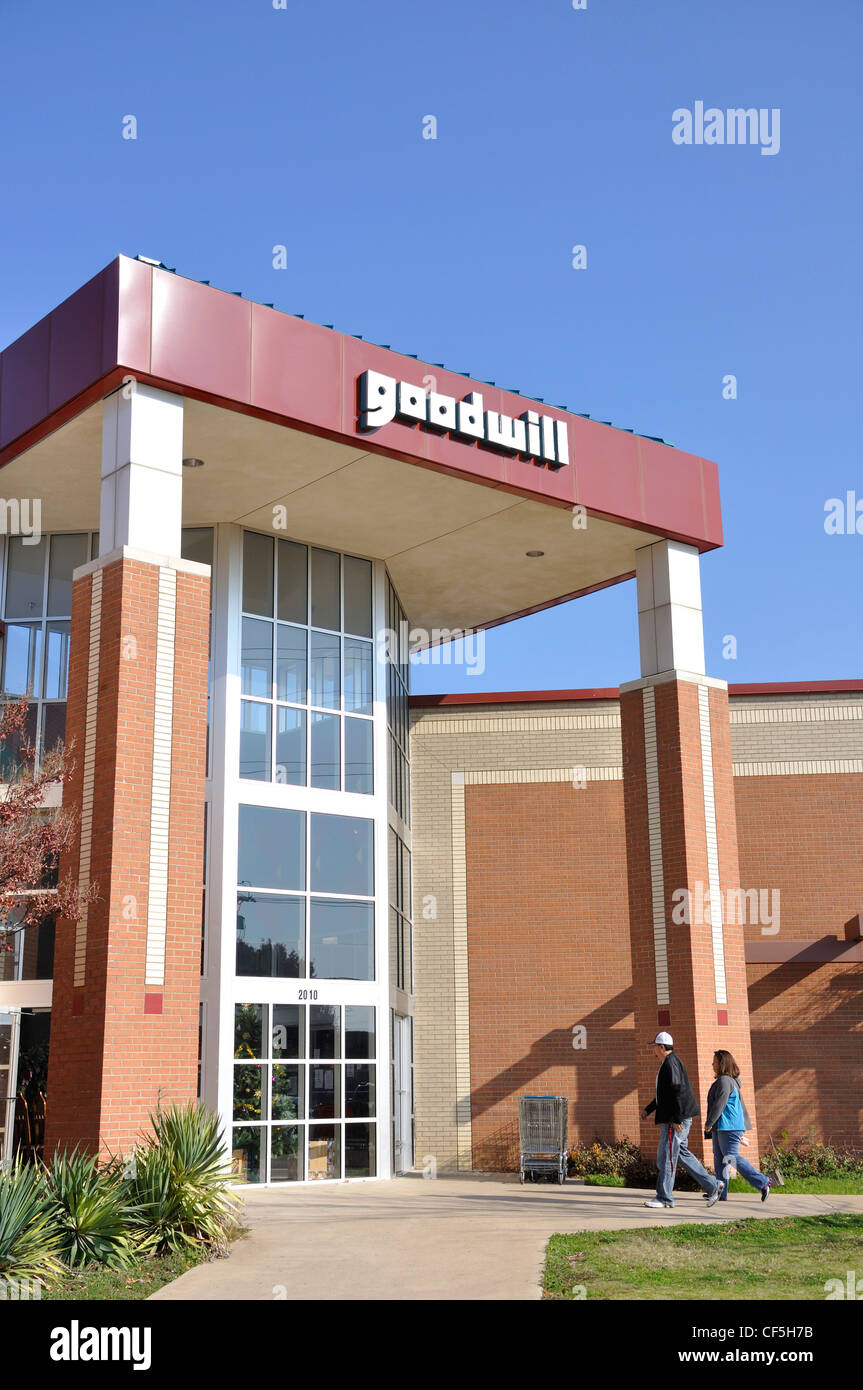 Goodwill charity store, USA Stock Photo Alamy