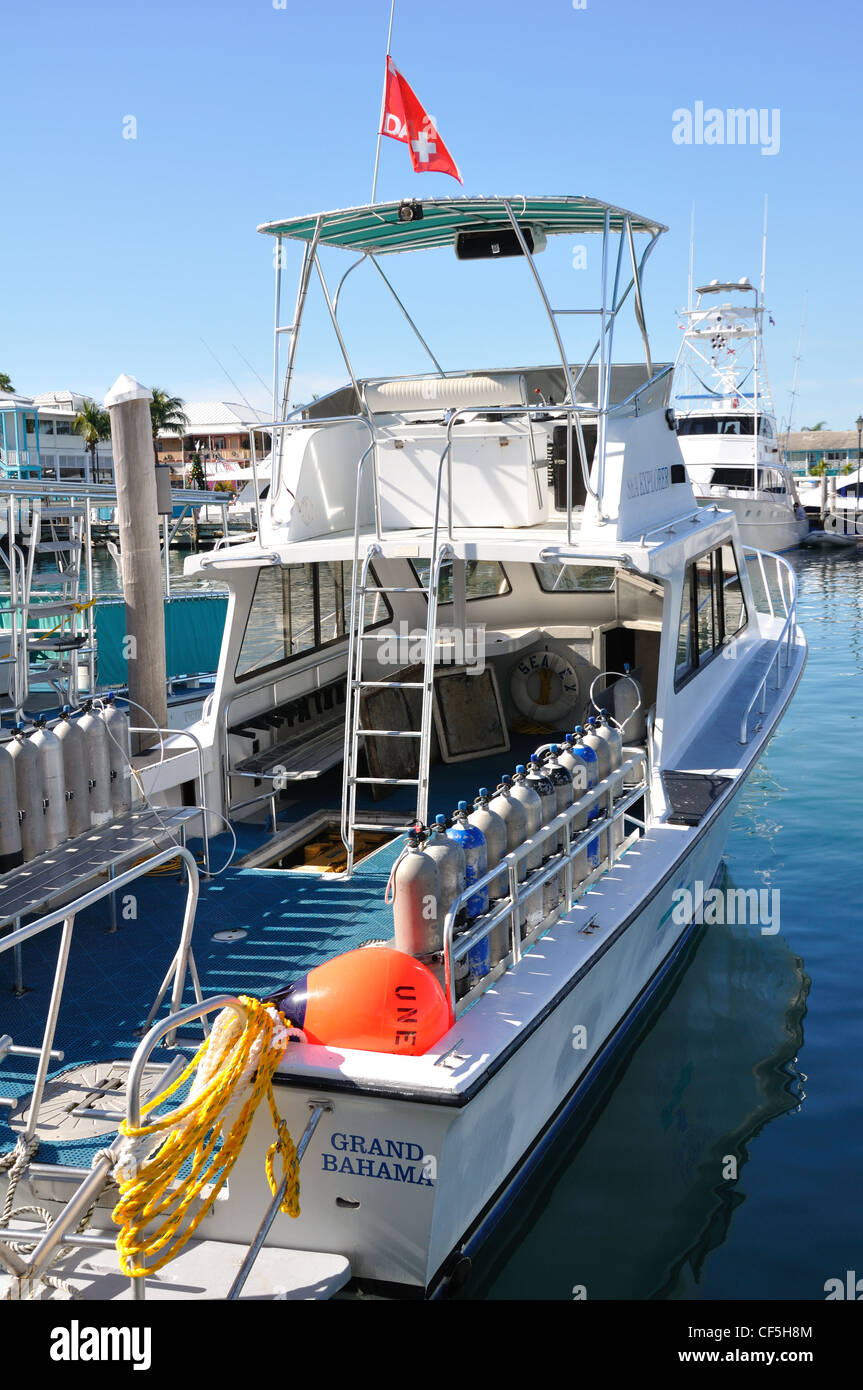Marina, Freeport, Bahamas scuba diving boat Stock Photo Alamy