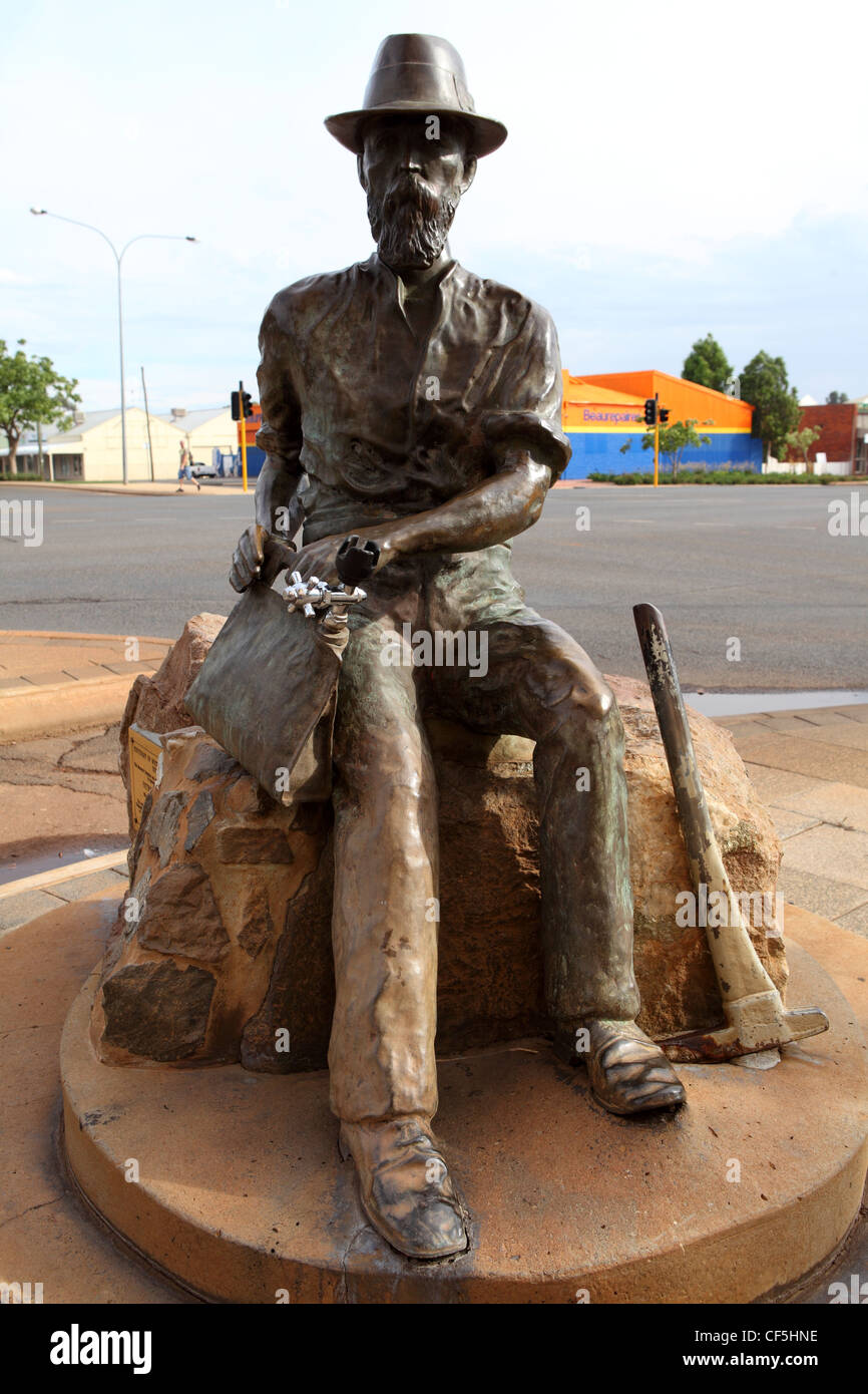 Statue of Patrick "Paddy" Hannan in Kalgoorlie, Western Australia