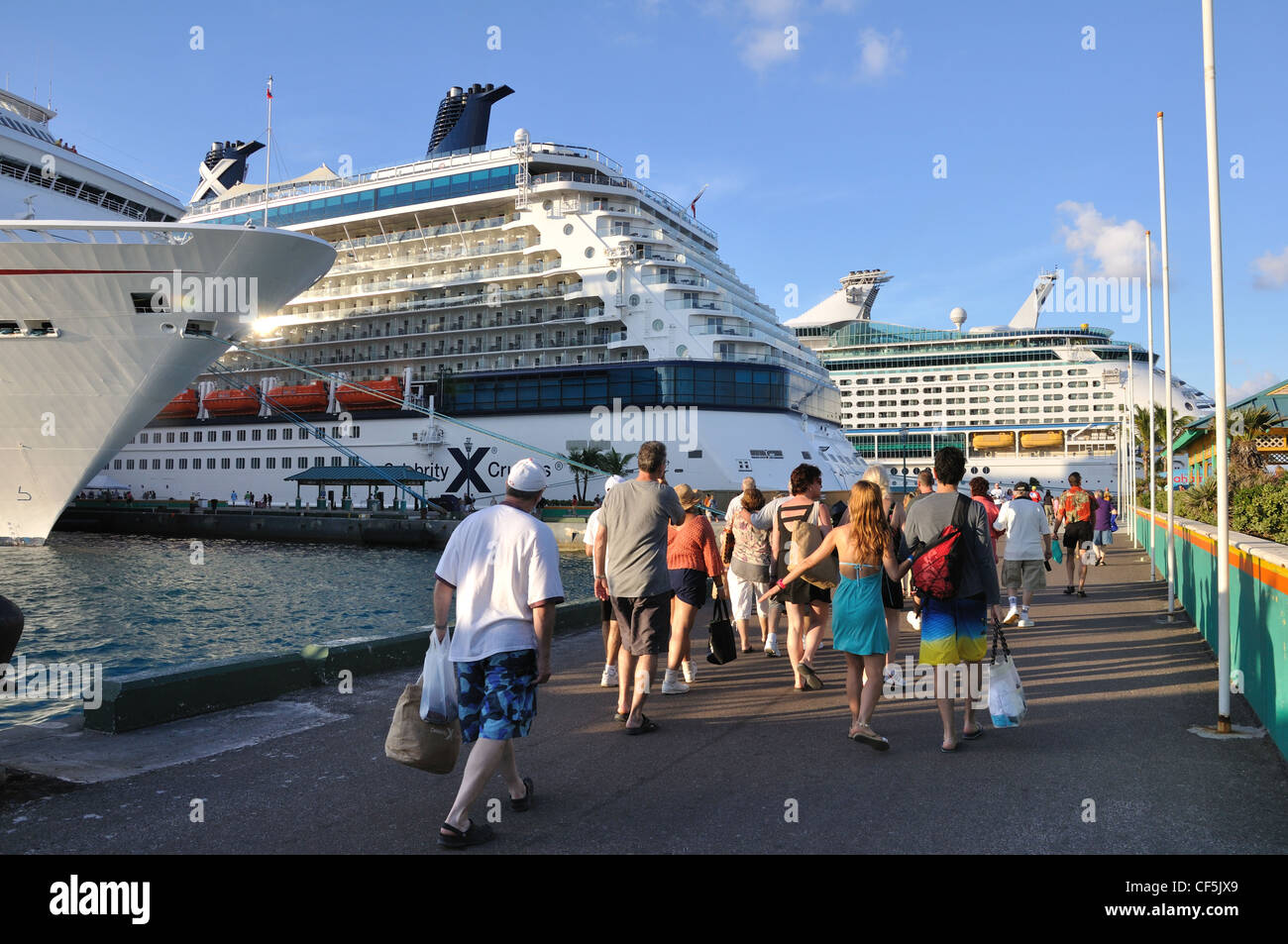 Cruise ships docked in Nassau, Bahamas Stock Photo Alamy