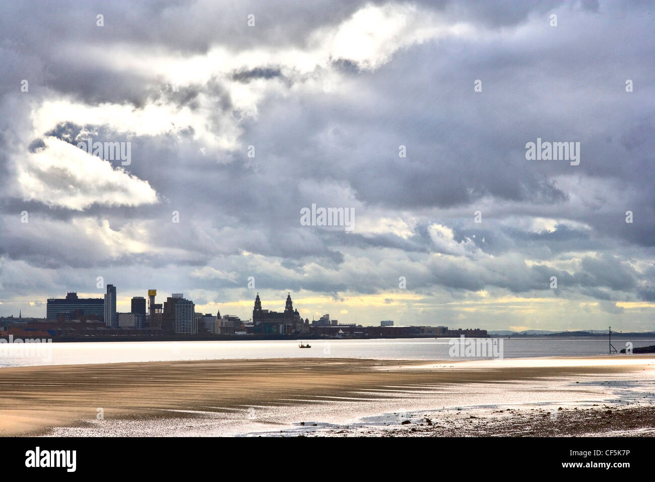 Liverpool across the Mersey from New Brighton. Between the 17th and 18th centuries Liverpool was the largest shipping port in th Stock Photo