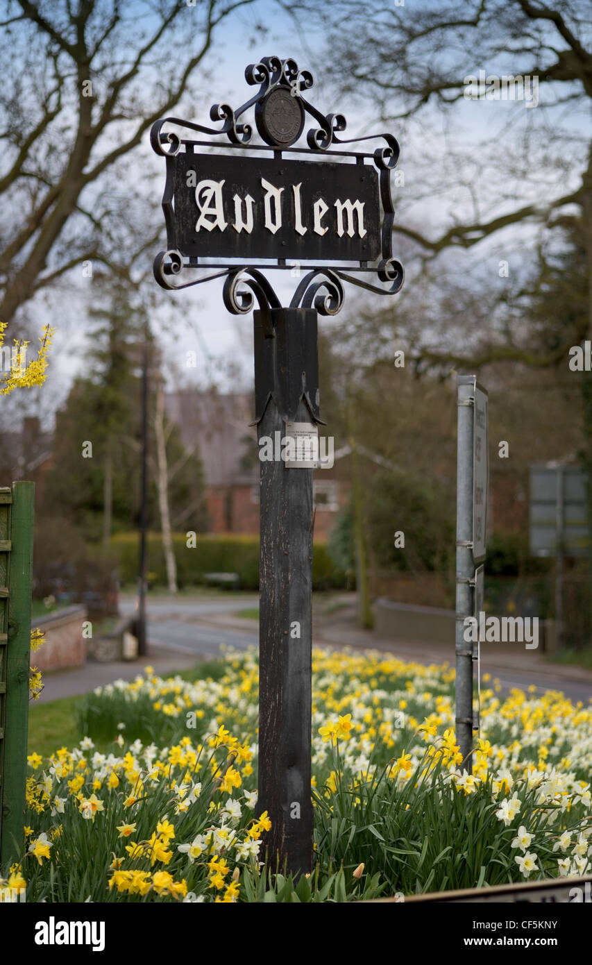 Traditional Audlem village sign. Audlem has been unequivocally a canal town since the late 18th century when the Shropshire Unio Stock Photo