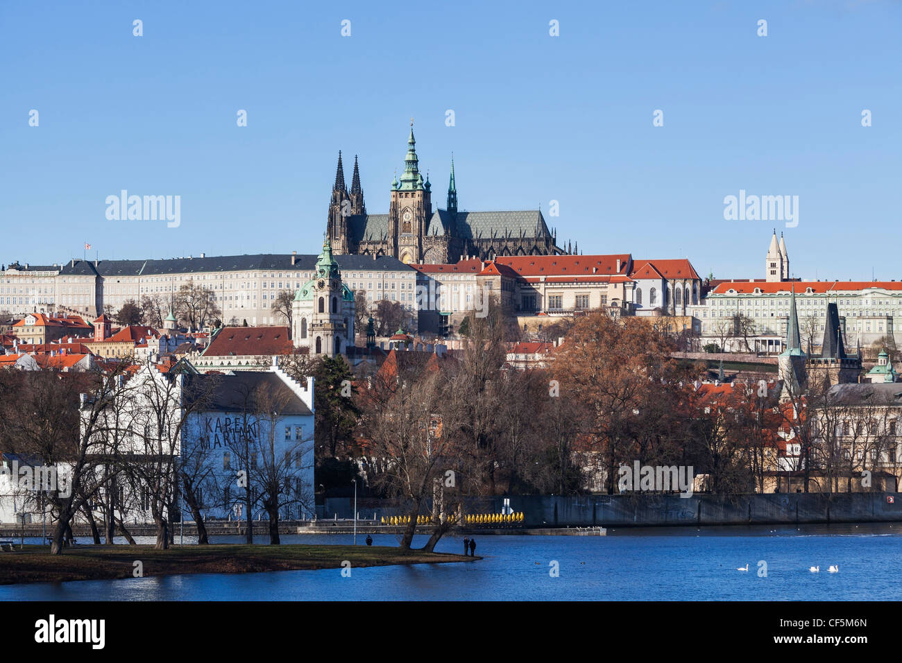 Lesser Town and Hradcany, with St Vitus Cathedral, Prague Castle and Vltava River, Pragu, Czech Republic Stock Photo