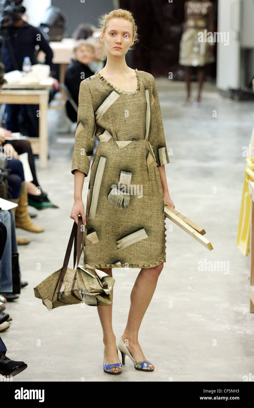 tan burlap