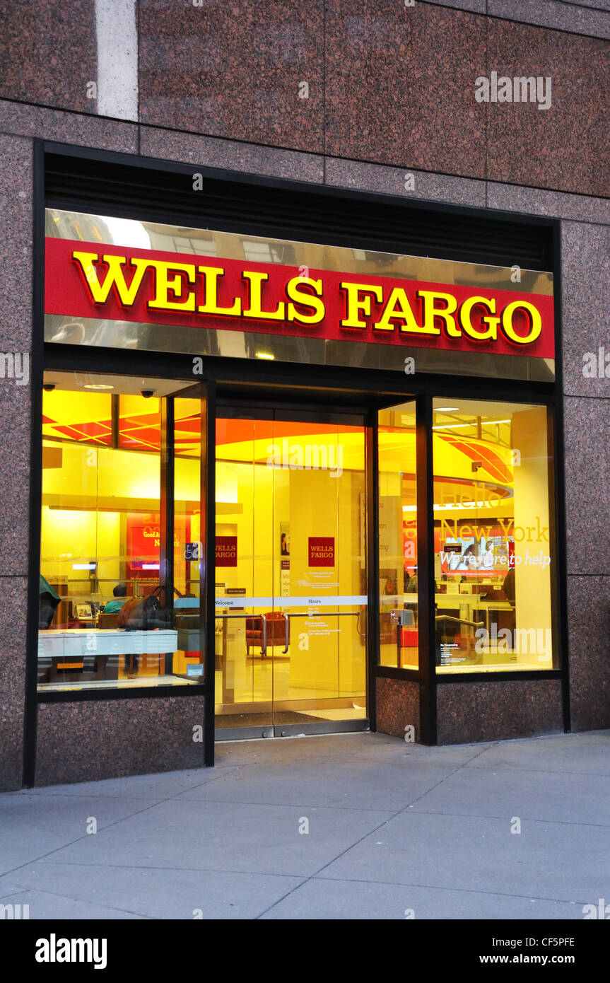 Wells Fargo bank, Manhattan, New York, USA Stock Photo Alamy