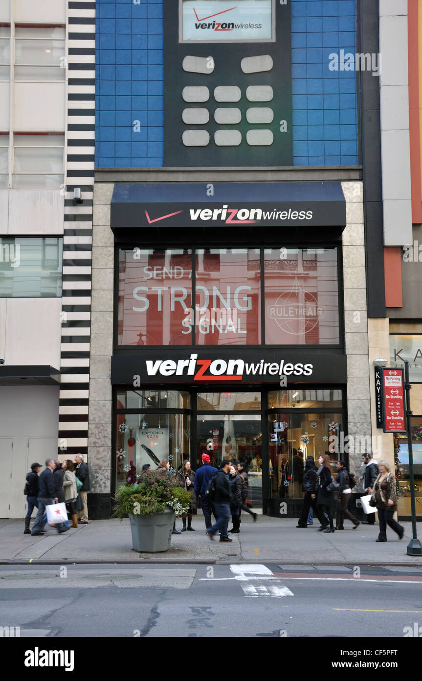 Verizon cell phone store hires stock photography and images Alamy