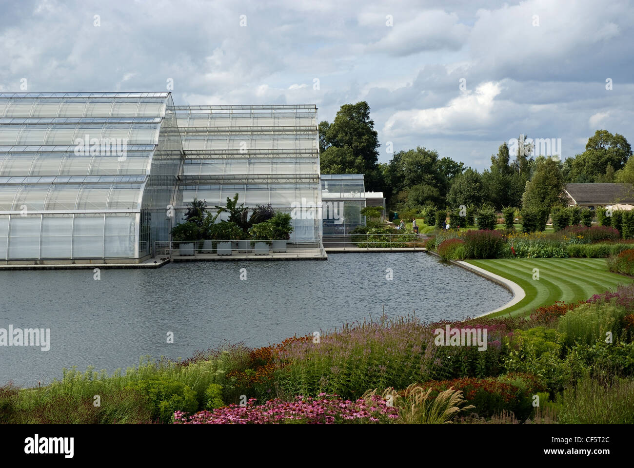 Stuart Medhurst Rhs Tom stuart smith wisley hi-res stock photography and images - Alamy