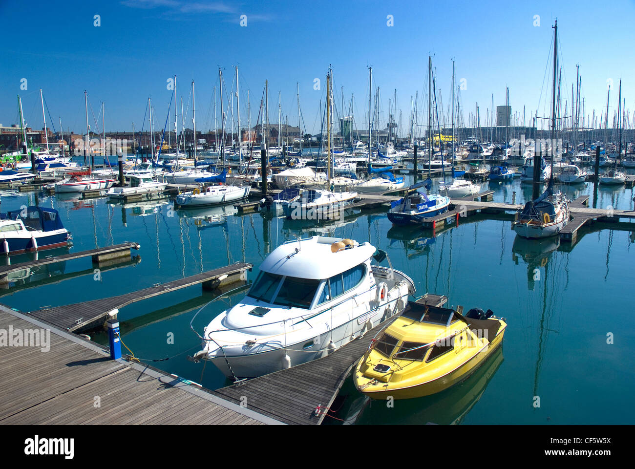 Gosport seafront hires stock photography and images Alamy