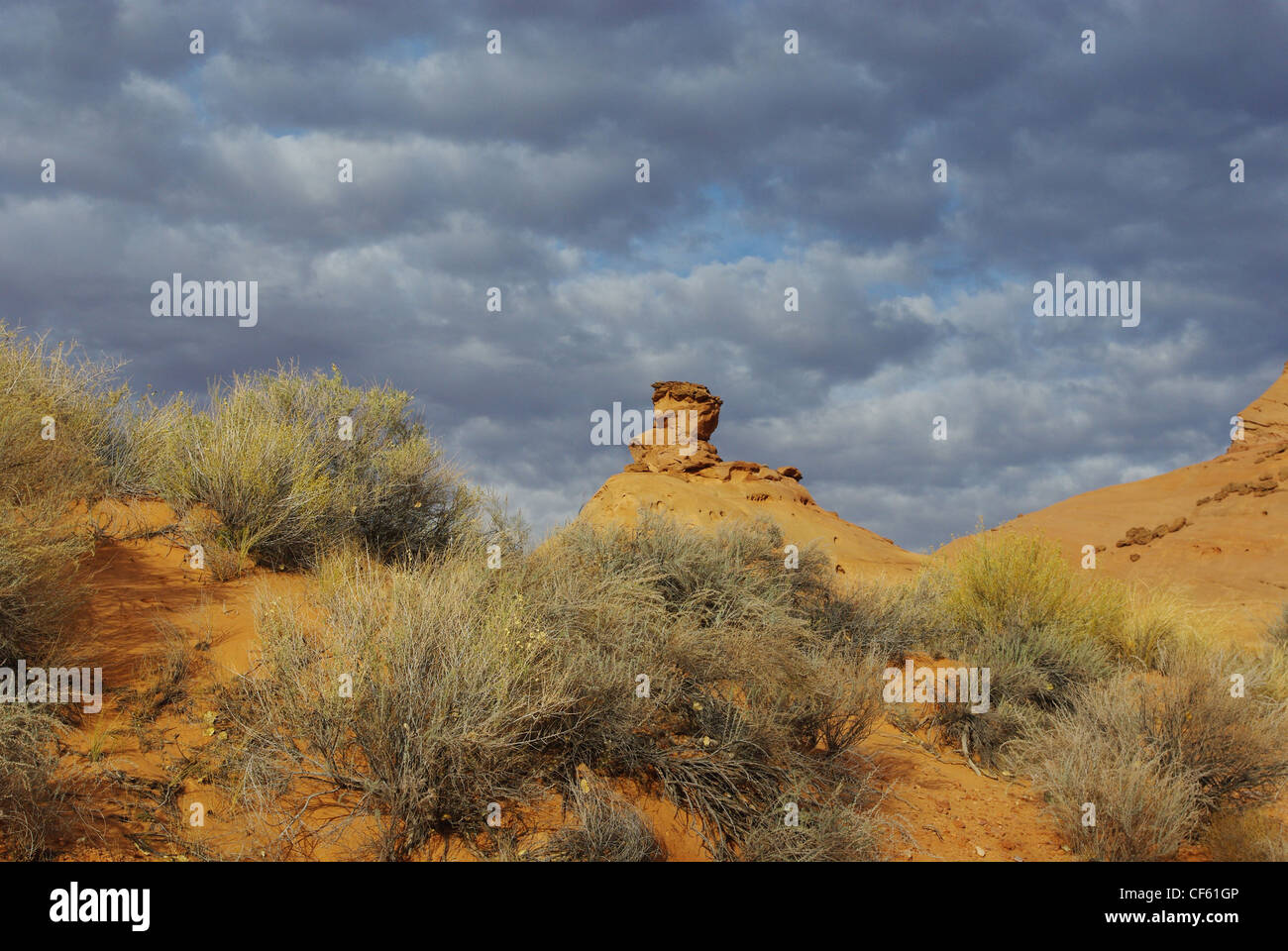Rocks and clouds near hanksville hi-res stock photography and images ...