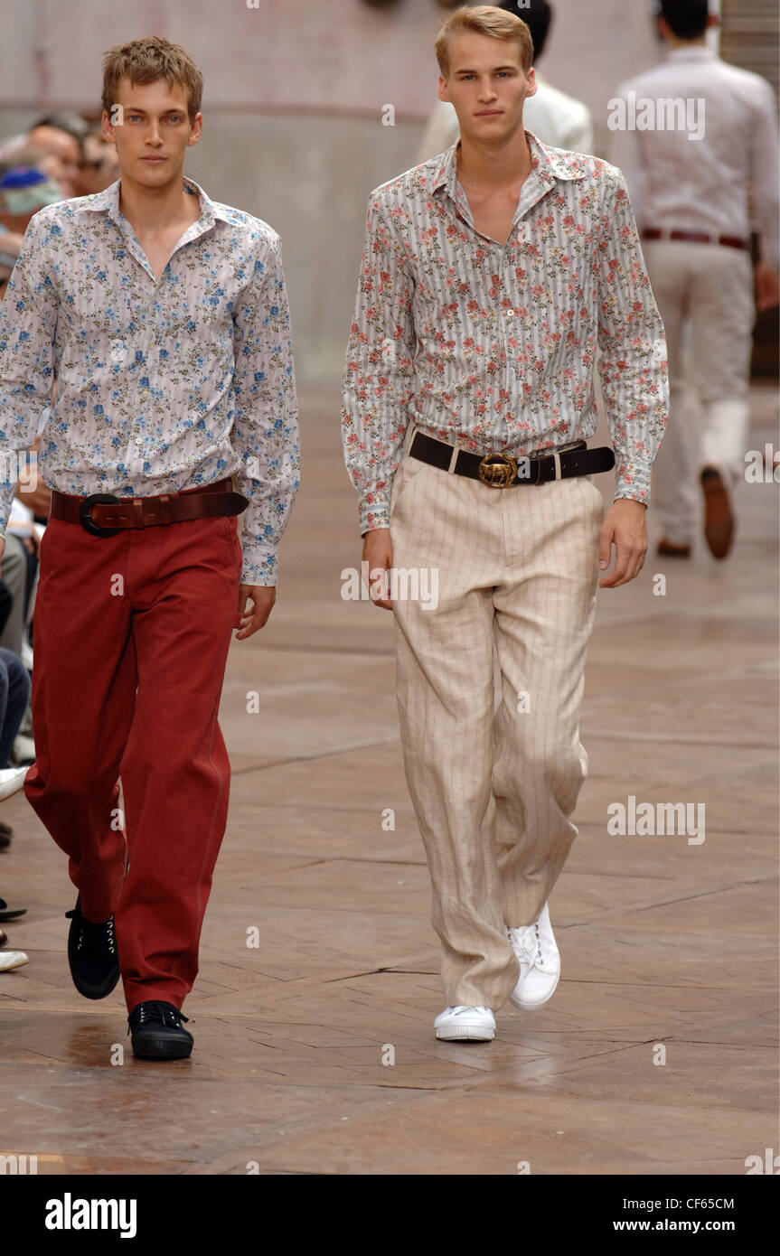 Paul Smith Paris Ready to Wear Menswear Spring Summer One brunette male  model and one blonde male model on the catwalk Model on Stock Photo - Alamy