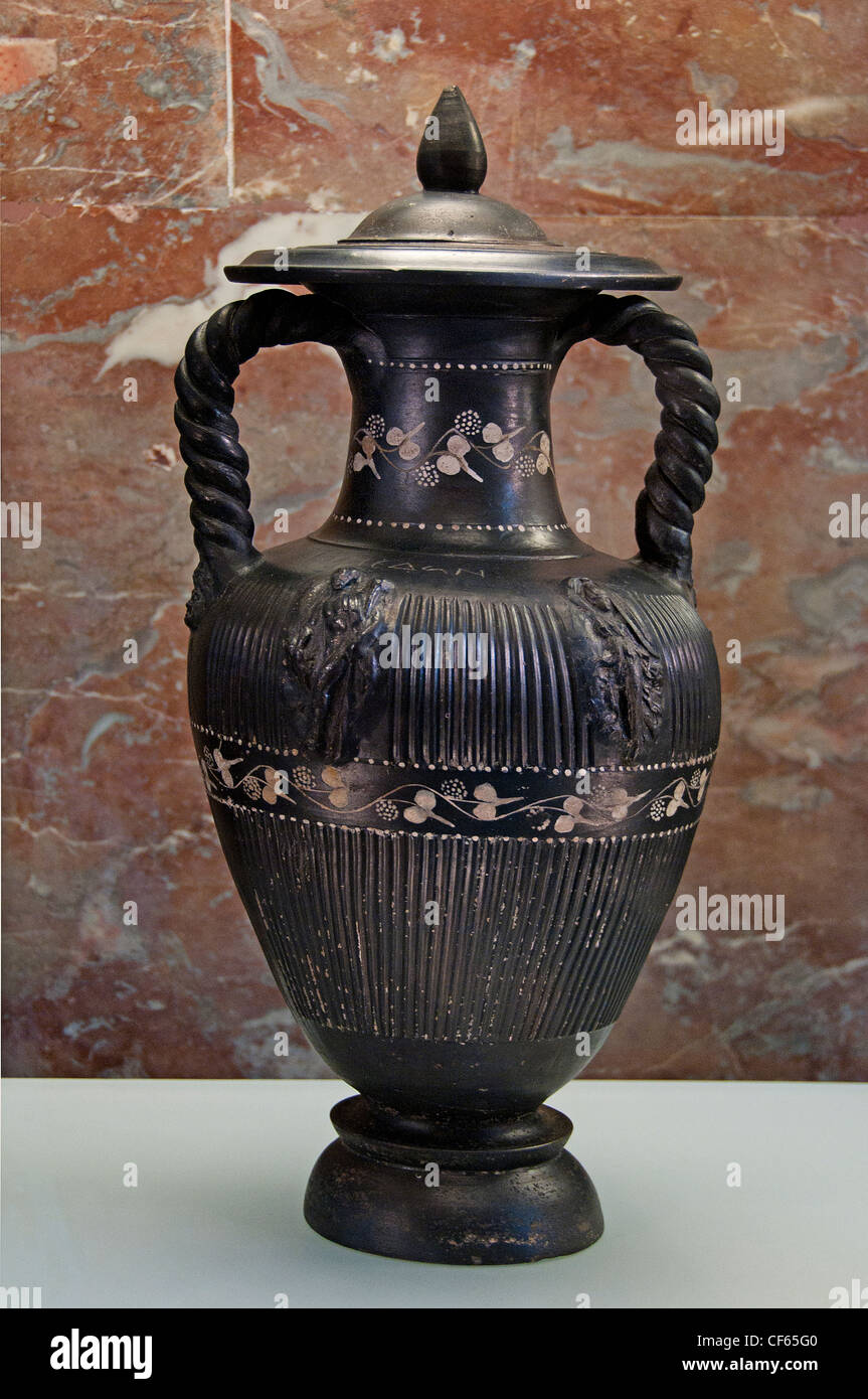 Egyptian vase hires stock photography and images Alamy