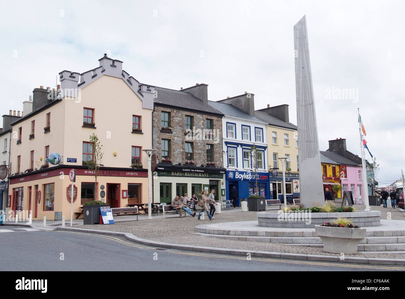 Ireland, Galway, Connemara, Clifden, Market Square Stock Photo Alamy