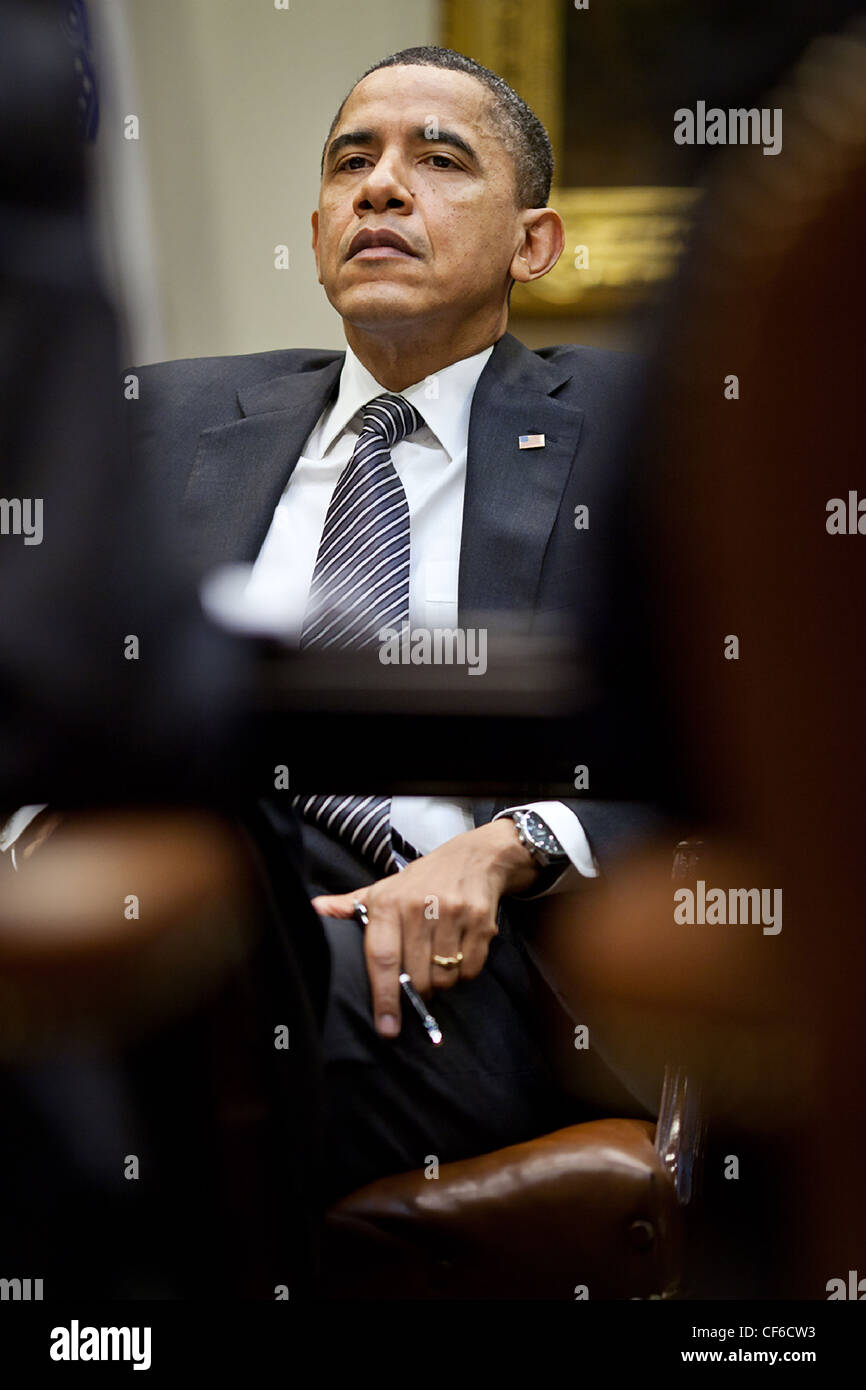 President Barack Obama meets with senior staff in the Roosevelt Room of ...