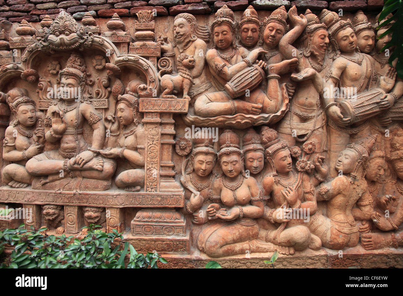 India, Delhi, Imperial Hotel, garden, statues, Stock Photo