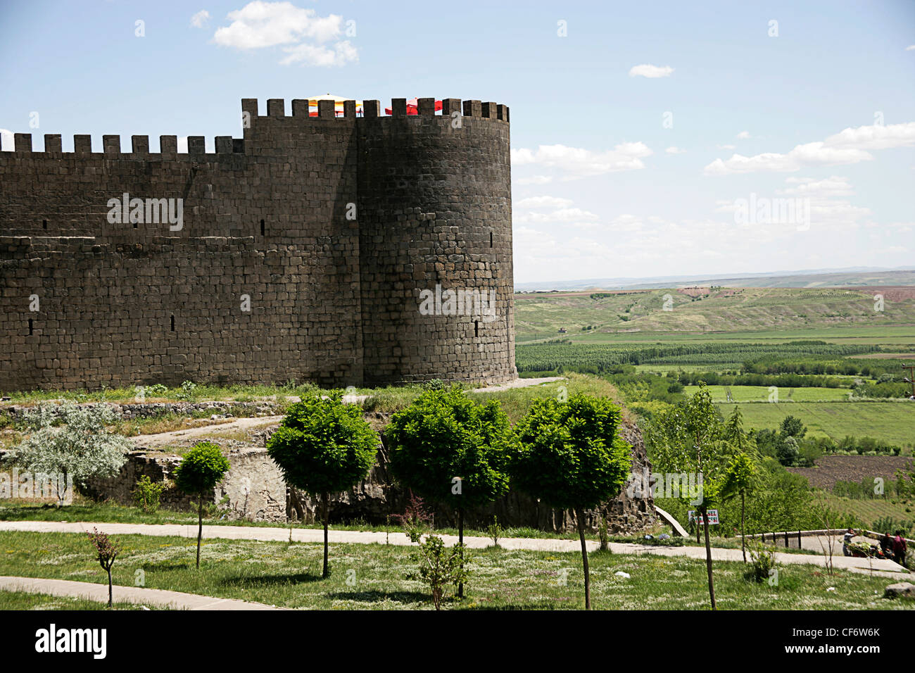Diyarbakir city walls, southeastern Turkey: looking out from near the Mardin Gate towards the Tigris Stock Photo