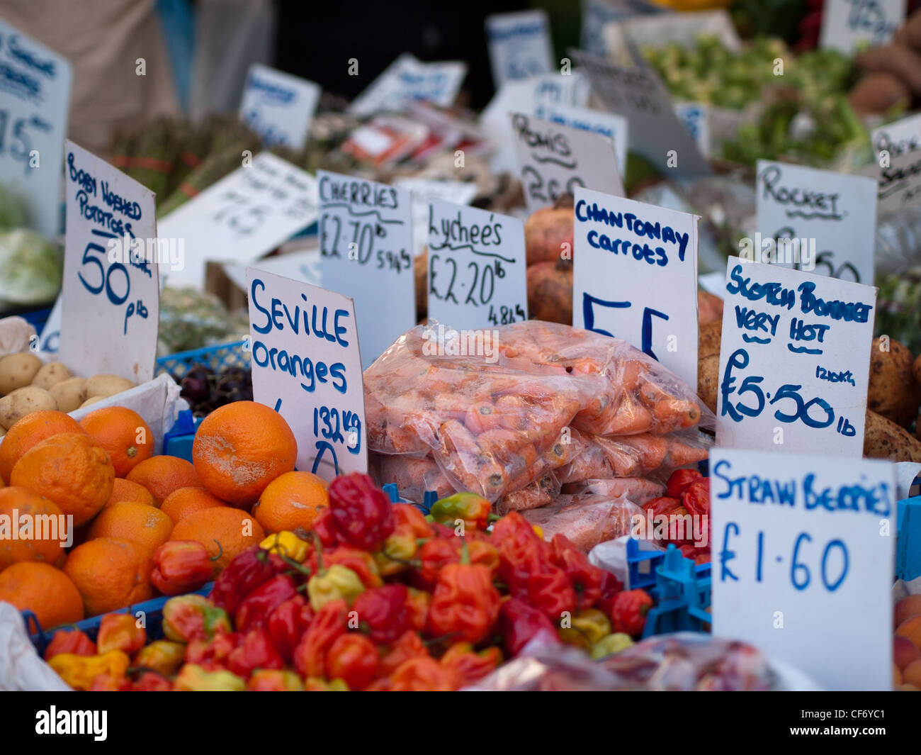 Fruit and veg on market stall Stock Photo Alamy