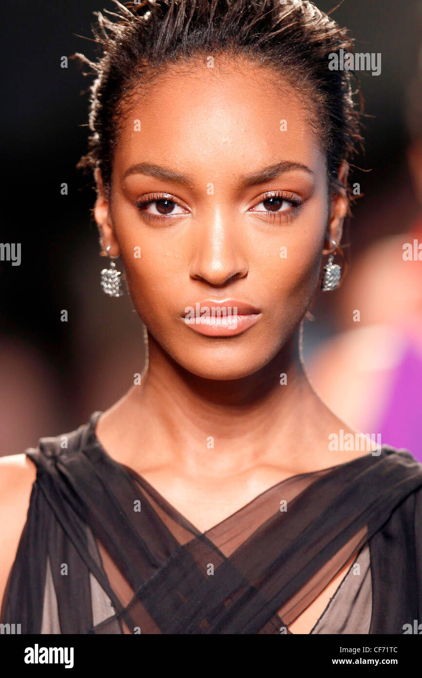 Bottega veneta spring summer hi-res stock photography and images - Alamy