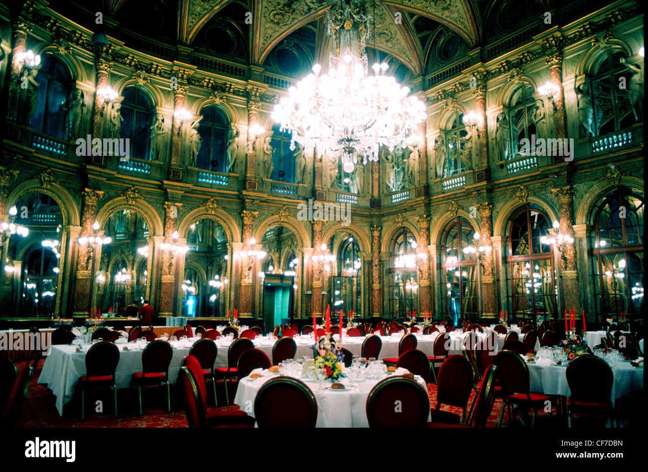 France, Paris, Tables in Classical French Restaurant Dining Room Stock Photo 43804761 Alamy
