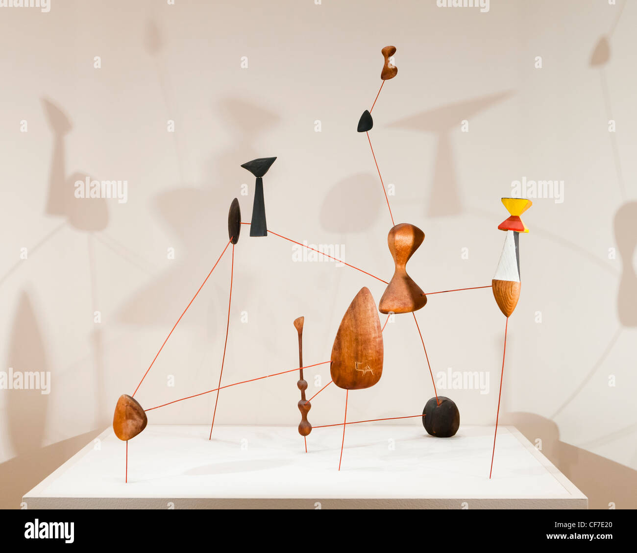 'Vertical Constellation with Bomb' 1943 Alexander Calder - painted steel wire, painted wood and wood Stock Photo