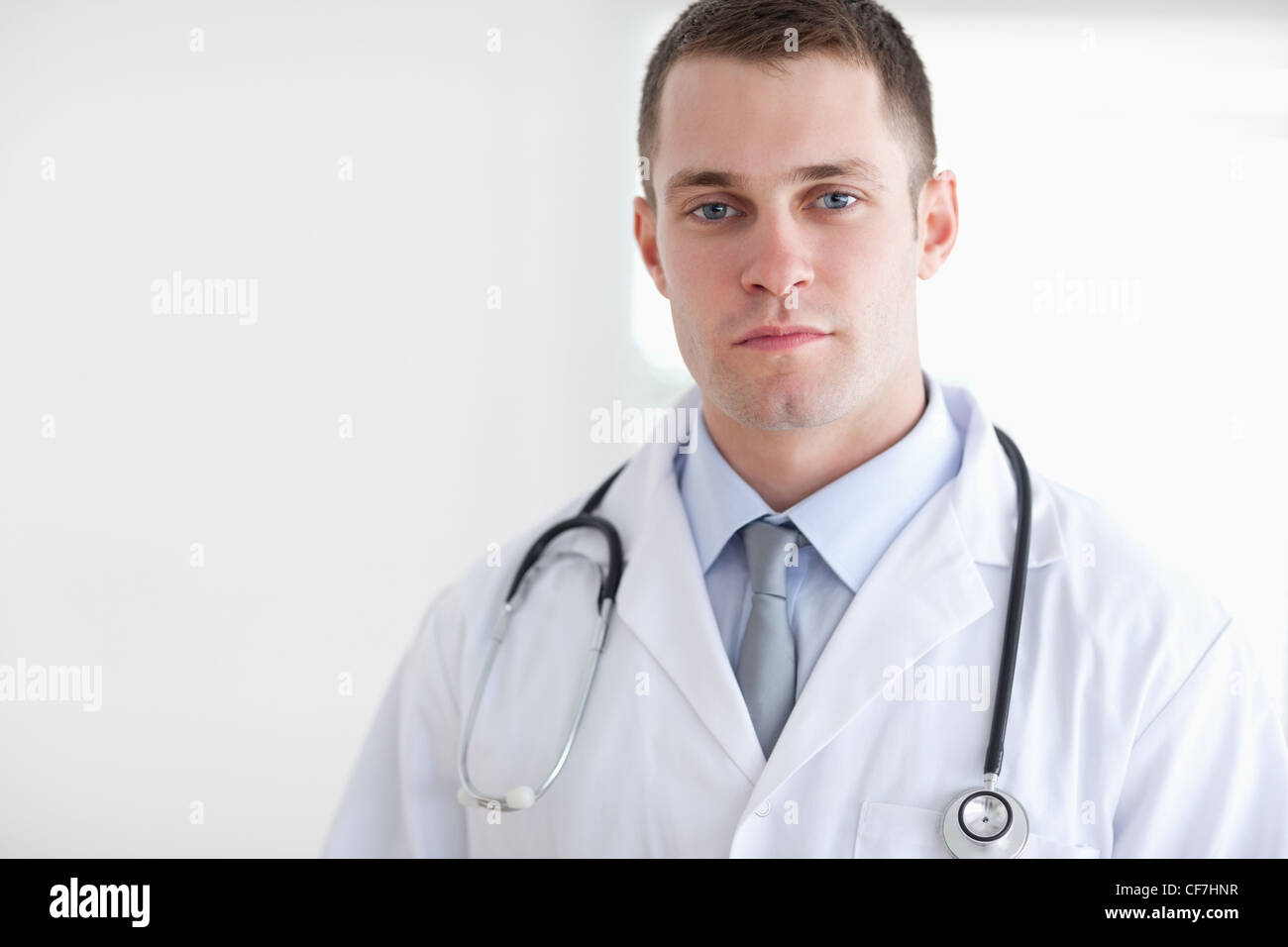 Confident doctor hi-res stock photography and images - Alamy
