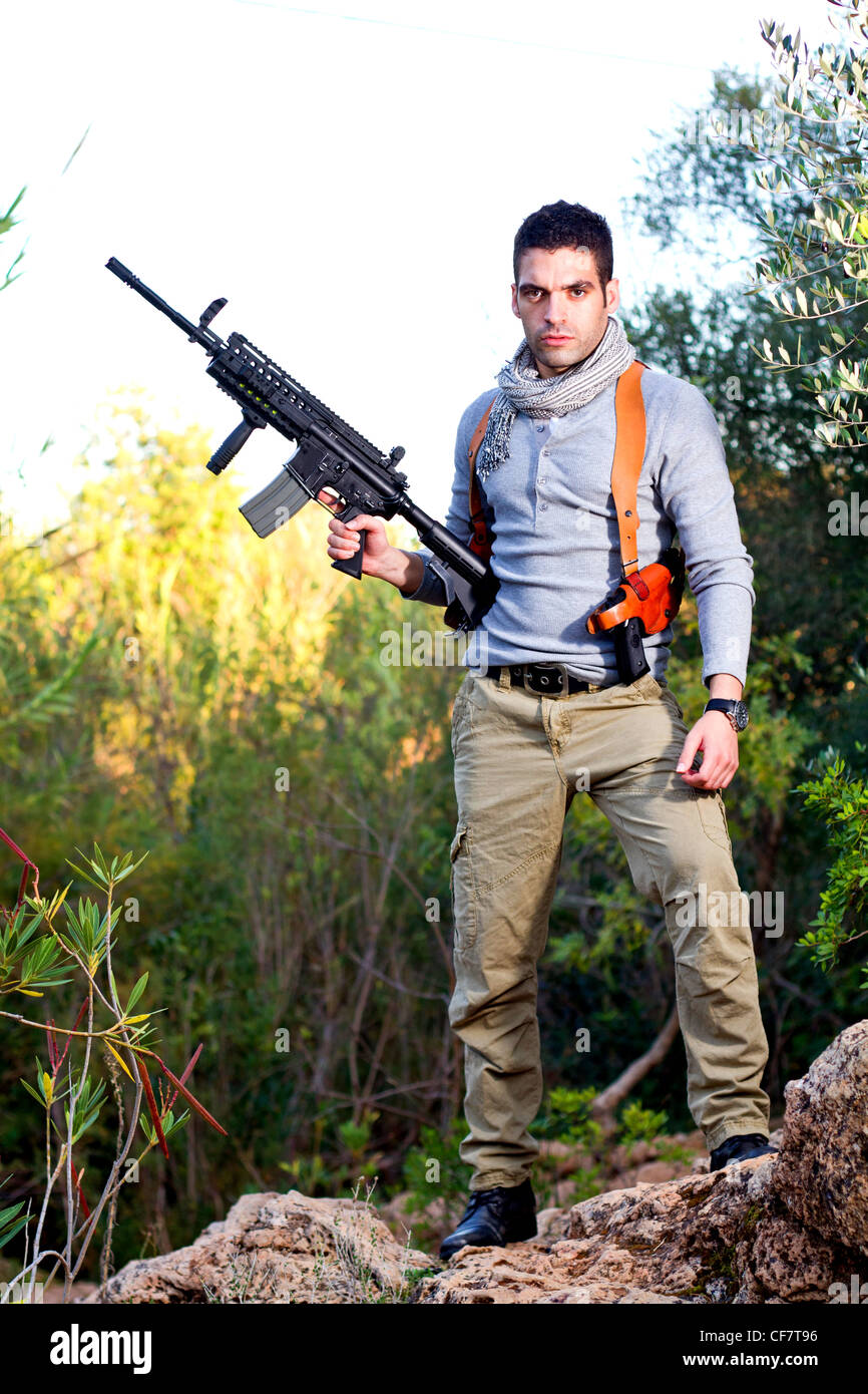 Holding machete jungle hi-res stock photography and images - Alamy