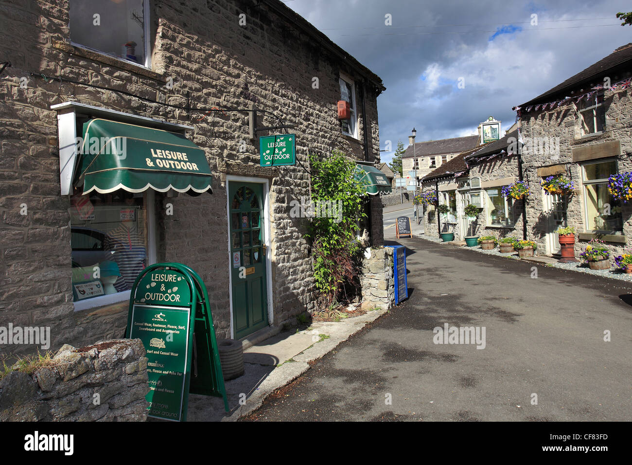 Shops and stone cottages in Castleton village, Hope Valley, Peak