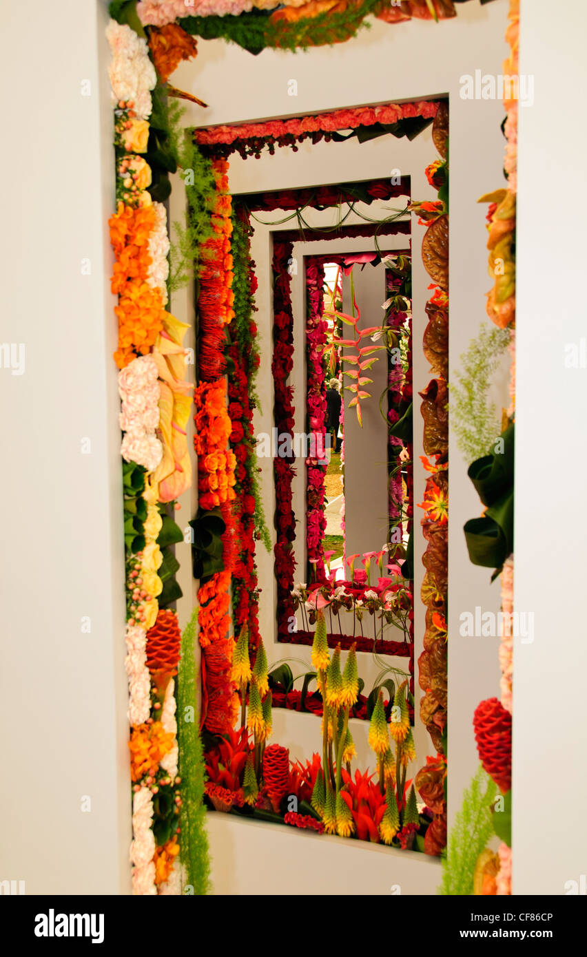 Interflora StandS,Five day calendar Event,The Queen attends ,draws huge ...
