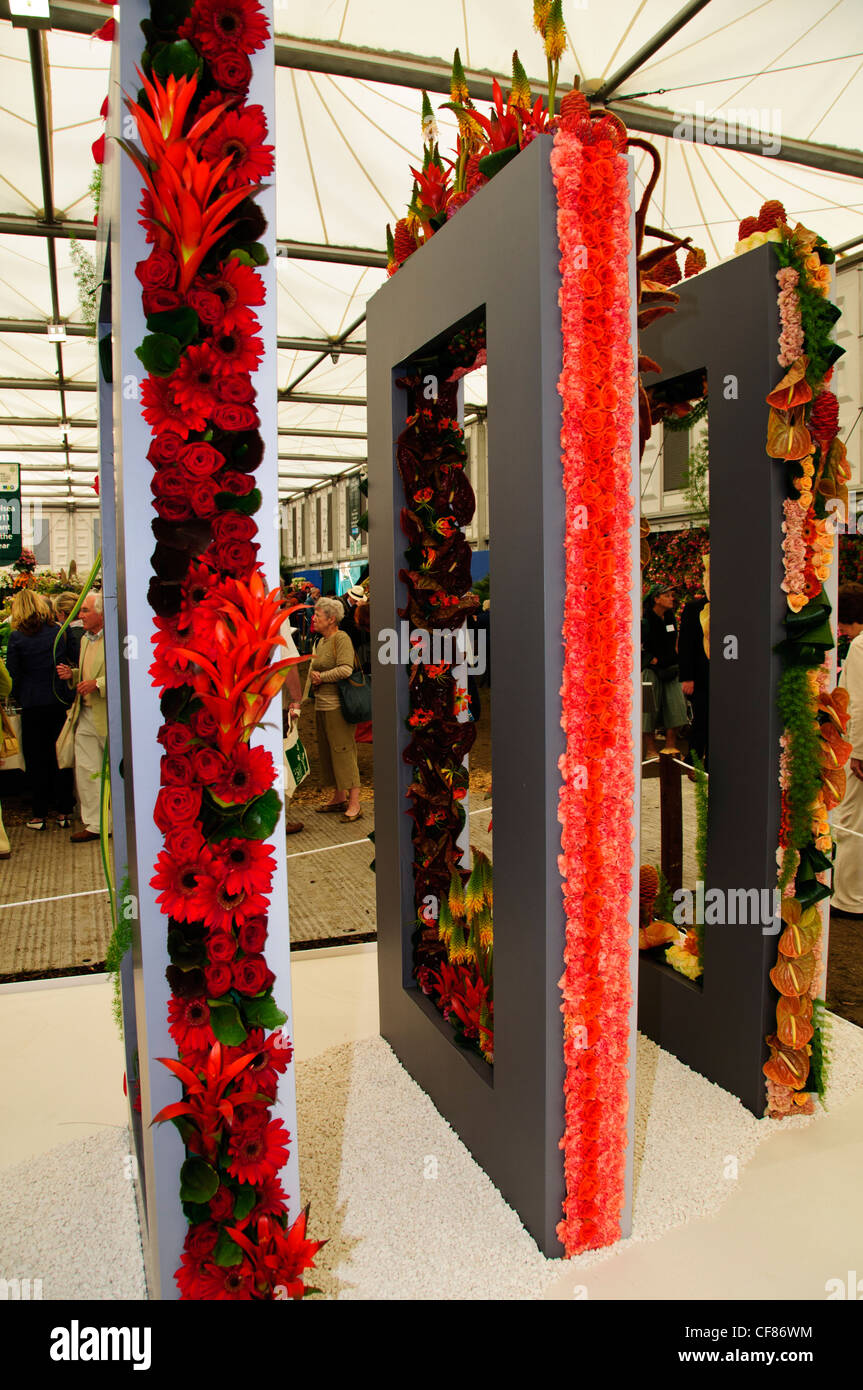 Interflora StandS,Five day calendar Event,The Queen attends ,draws huge ...