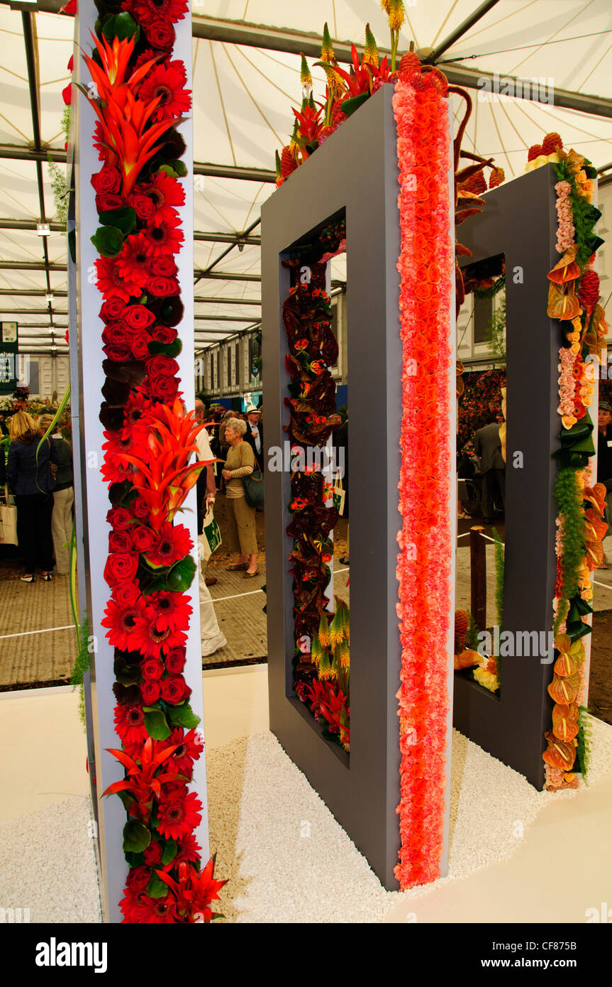 Interflora StandS,Five day calendar Event,The Queen attends ,draws huge ...