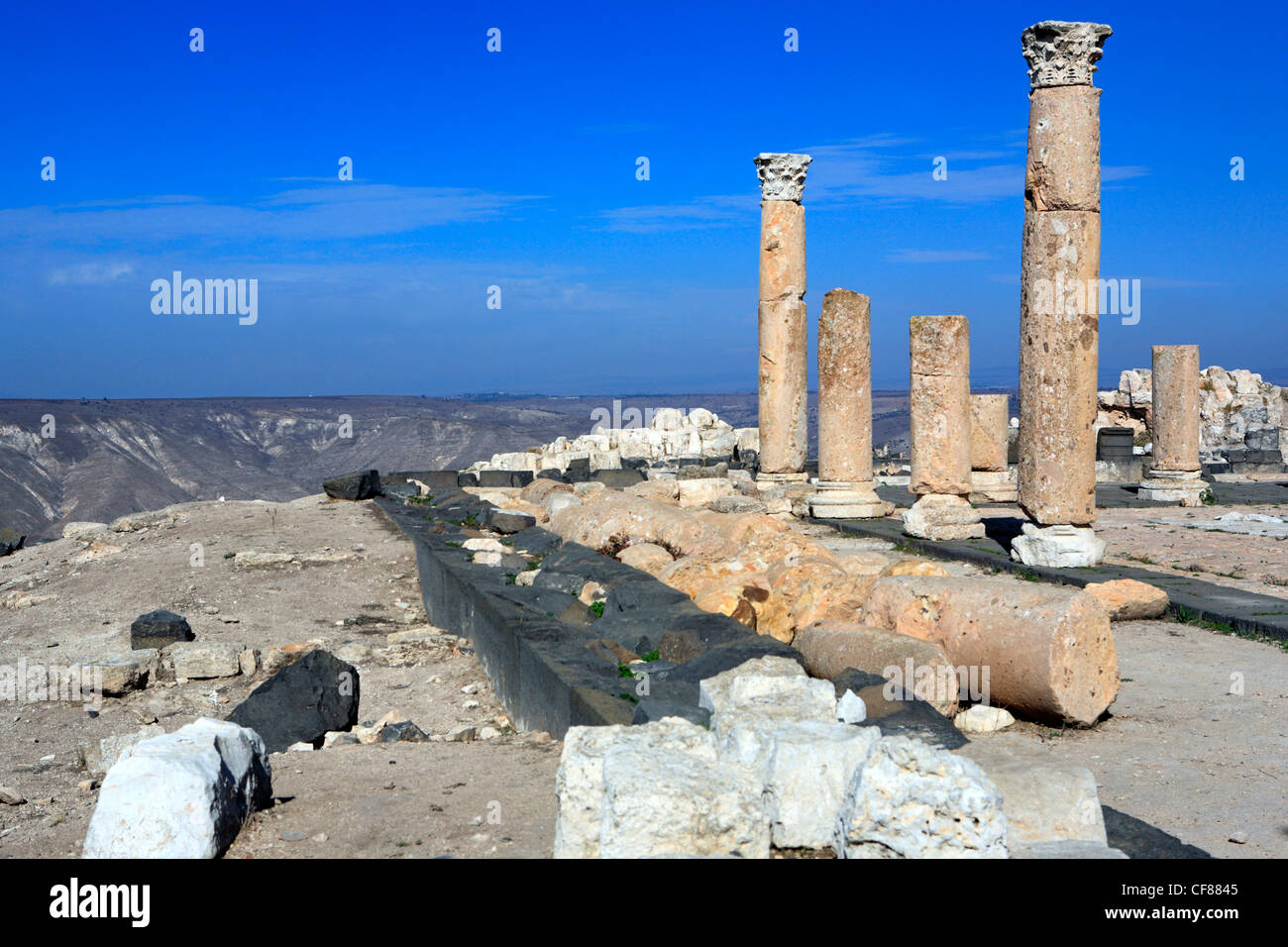Middle Eastern Column Middle East, Middle Eastern, Jordan, Jordanian, Column, columns ...