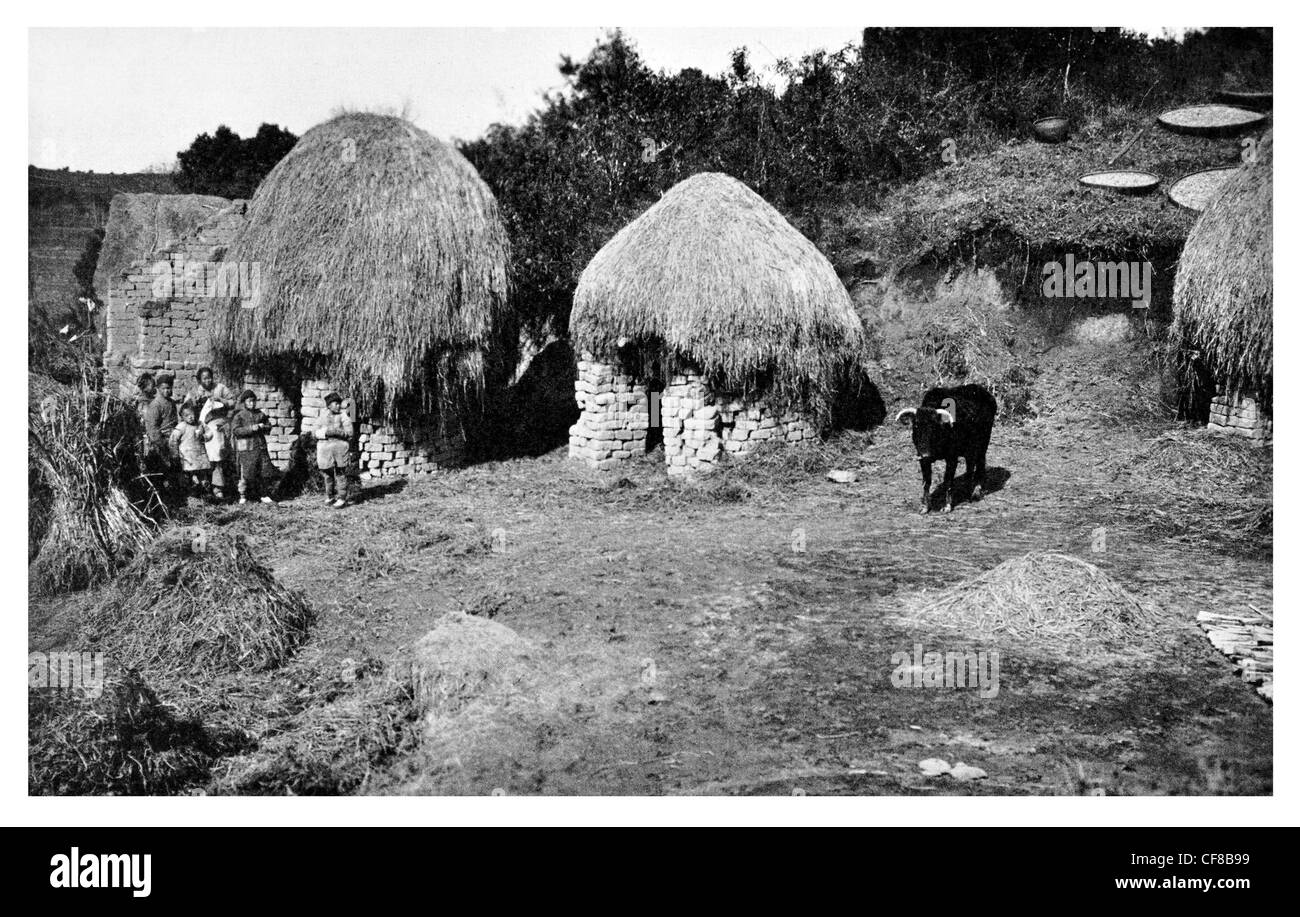 1927 Farm home  China Stock Photo