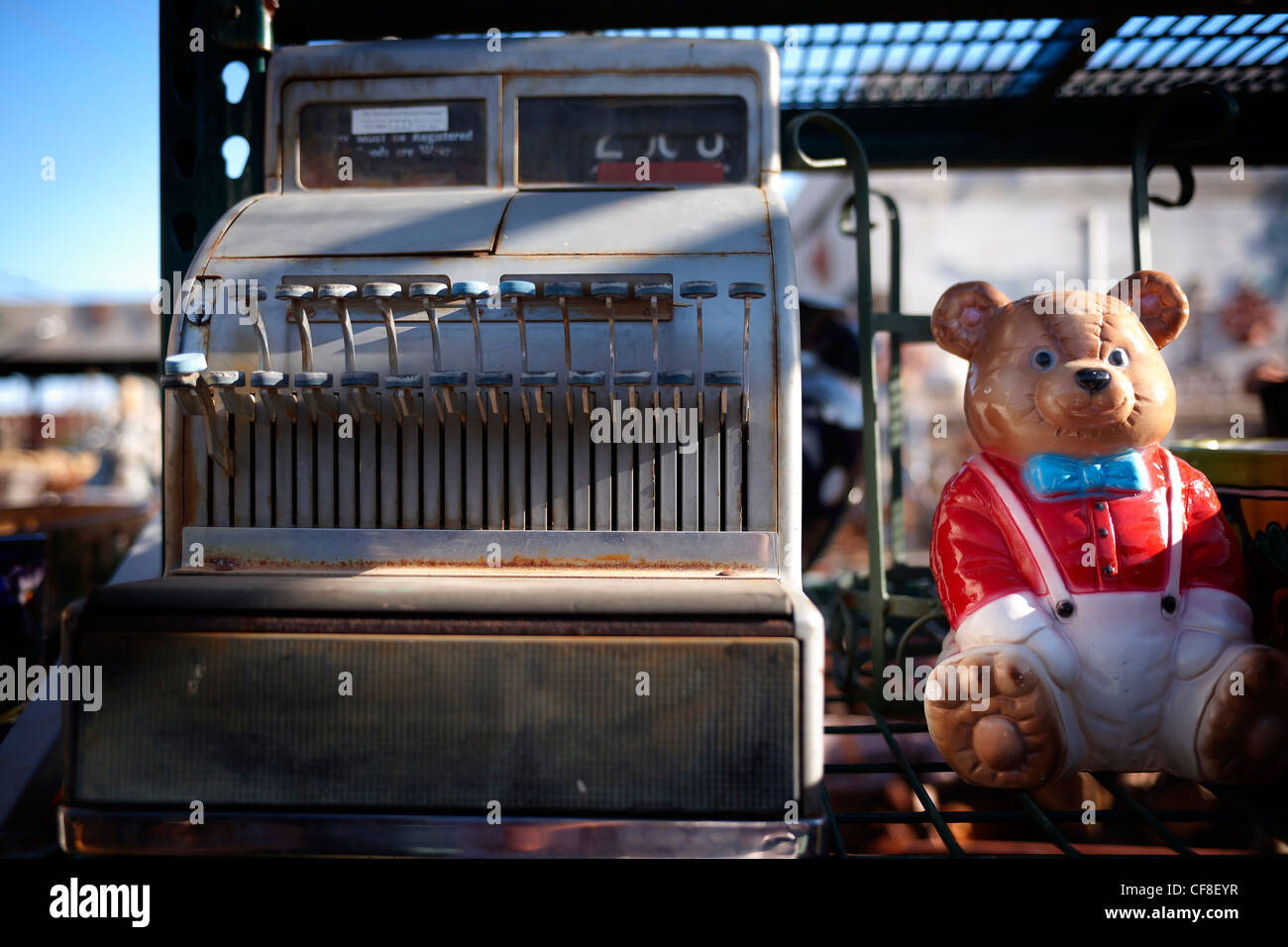 Cash register hires stock photography and images Alamy