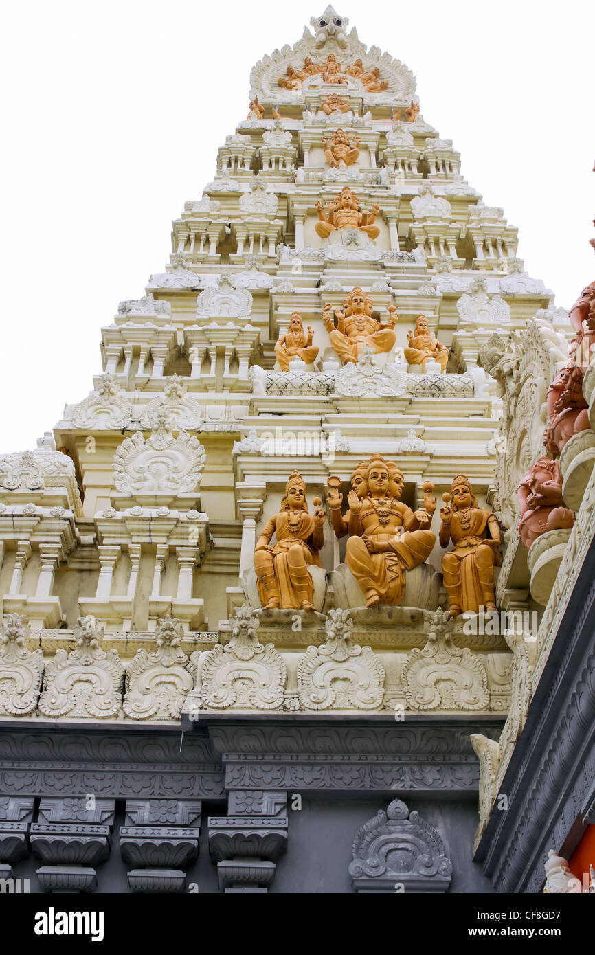 Sri Senpaga Vinayagar Hindu Temple Gopuram Tower by Ceylon Tamil in Singapore Stock Photo