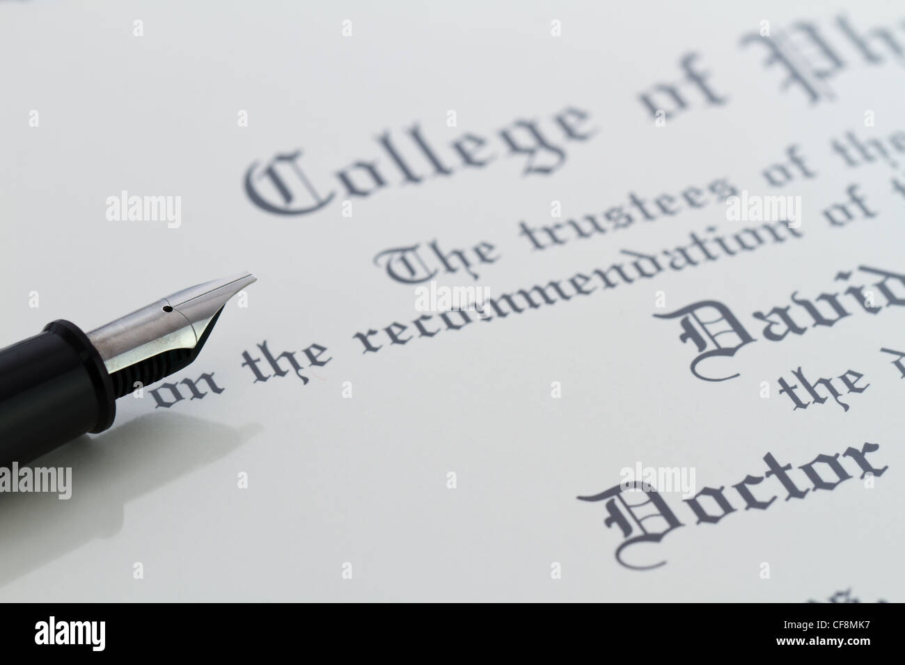 Diploma pen graduate graduation hi-res stock photography and images - Alamy