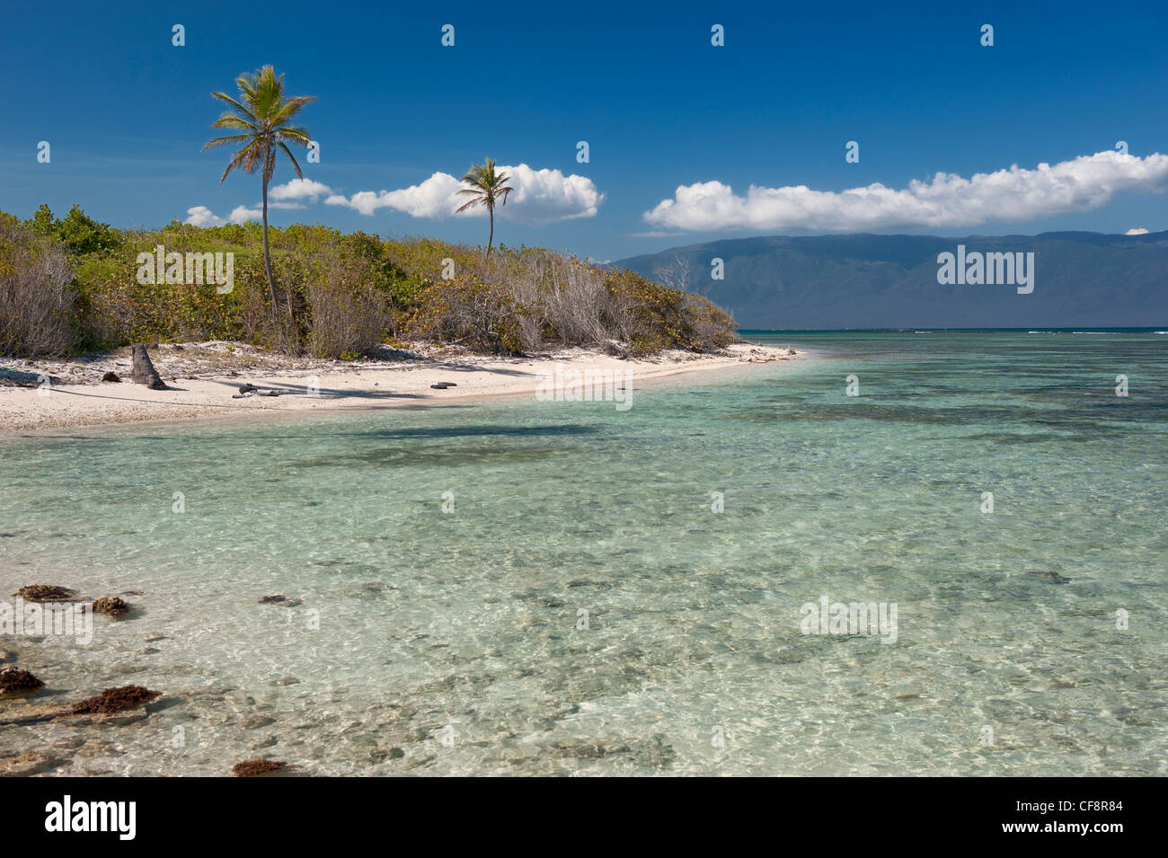 Bahoruco beach hi-res stock photography and images - Alamy