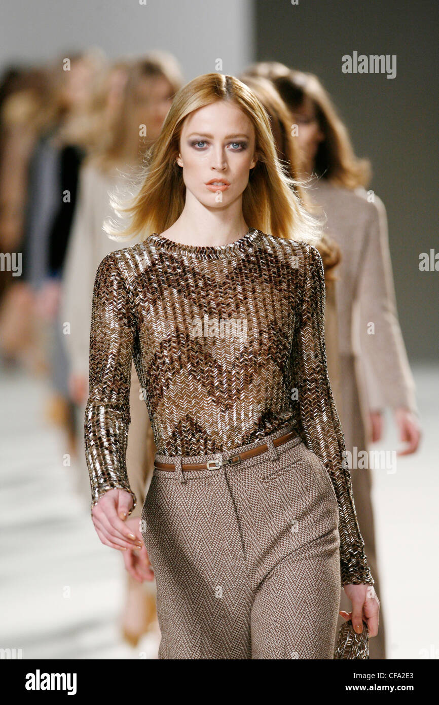 Paris Ii Model Group models runway paris hi-res stock photography and images - Alamy