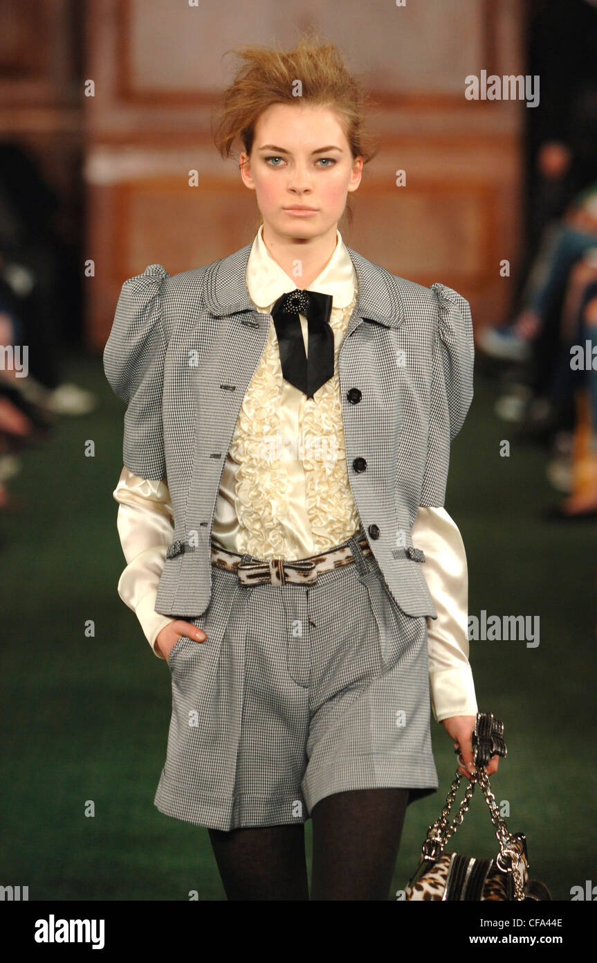 Luella New York Ready to Wear Autumn Winter female model