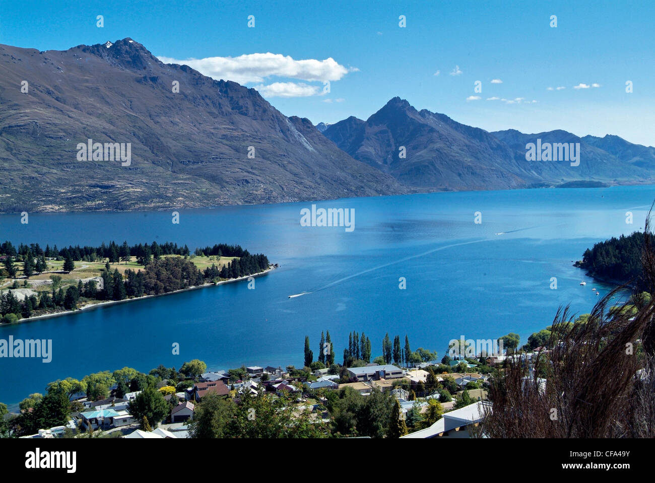 New Zealand, South Island, Queenstown on Lake Wakatipu, and the ...