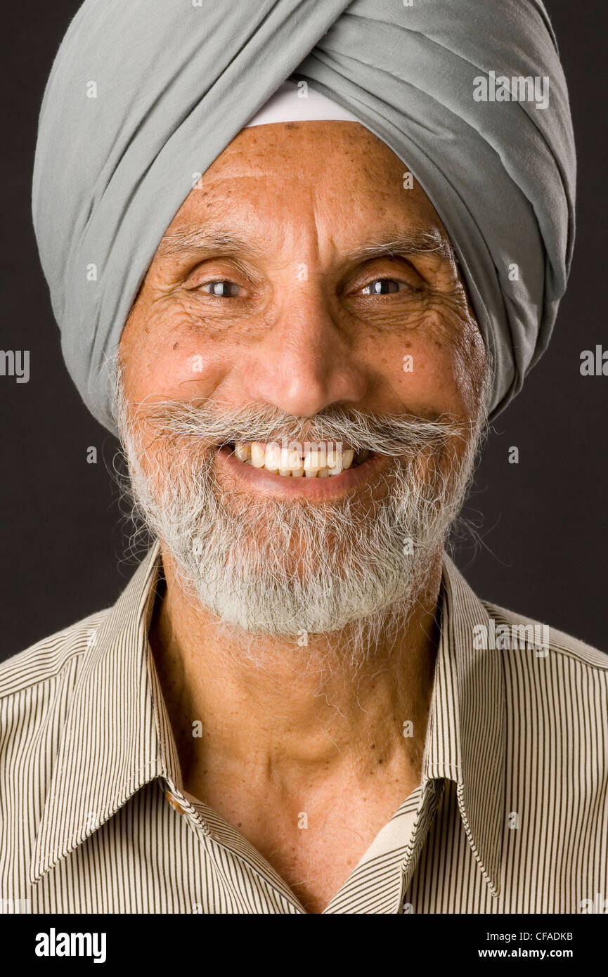 Asian indo ethnicity hi-res stock photography and images - Alamy