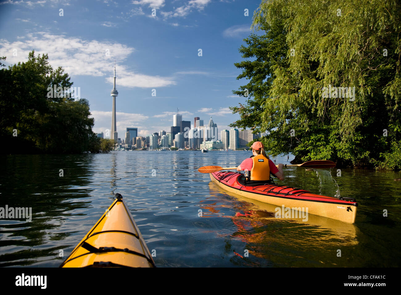Seakayaking around Center Island in the Toronto Harbour, Lake Ontario, Toronto, Ontario, Canada