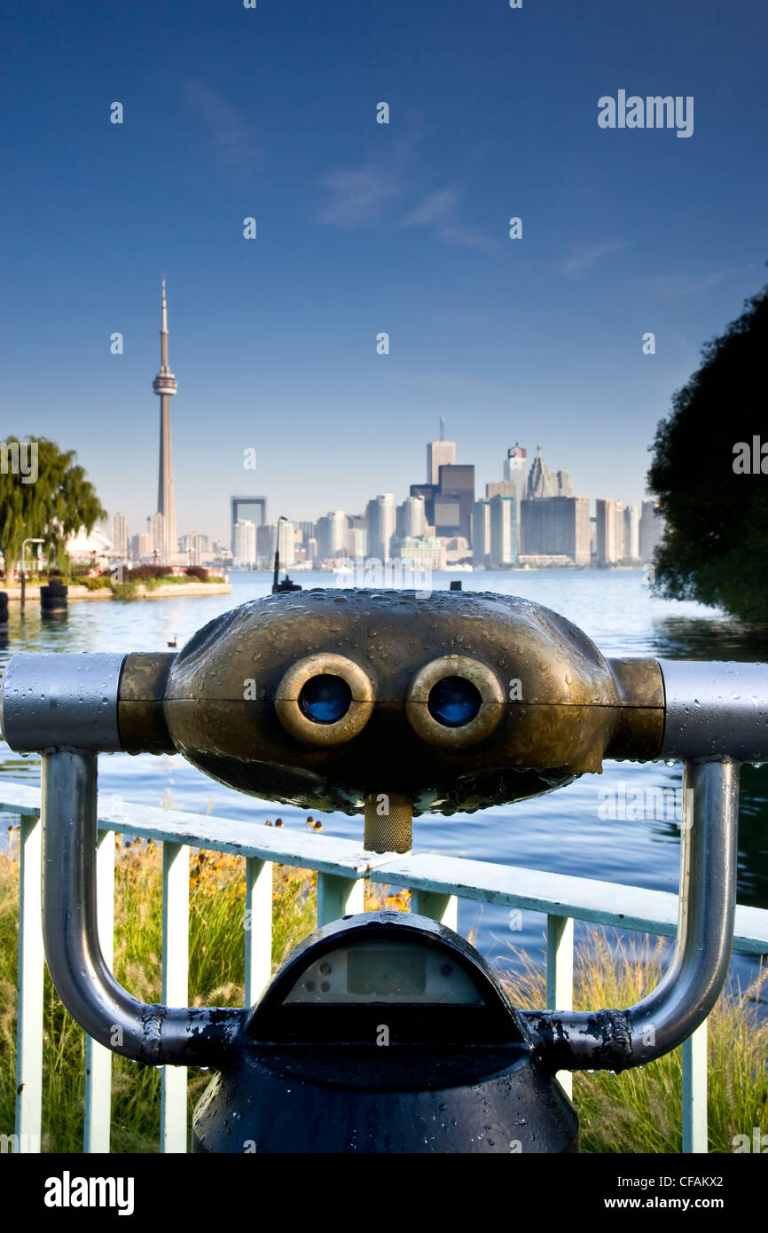 Coinoperated viewing telescopes and view of Toronto and from Centre