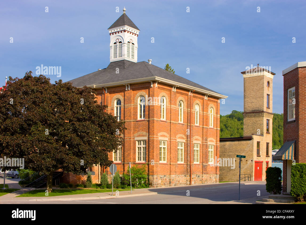 Hay street in millbrook hi-res stock photography and images - Alamy