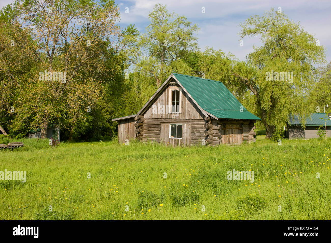 Log cabin near Baltimore, Ontario, Canada Stock Photo Alamy