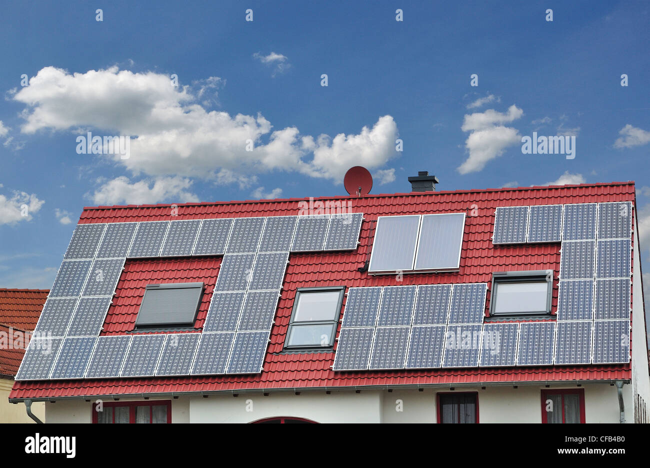 House solar panels windows hi-res stock photography and images - Alamy