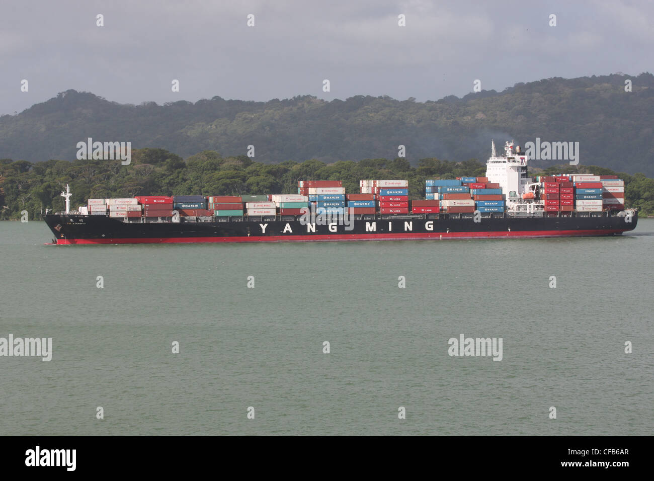 The ym eternity cargo ship yang ming line on gatun lake panama canal
