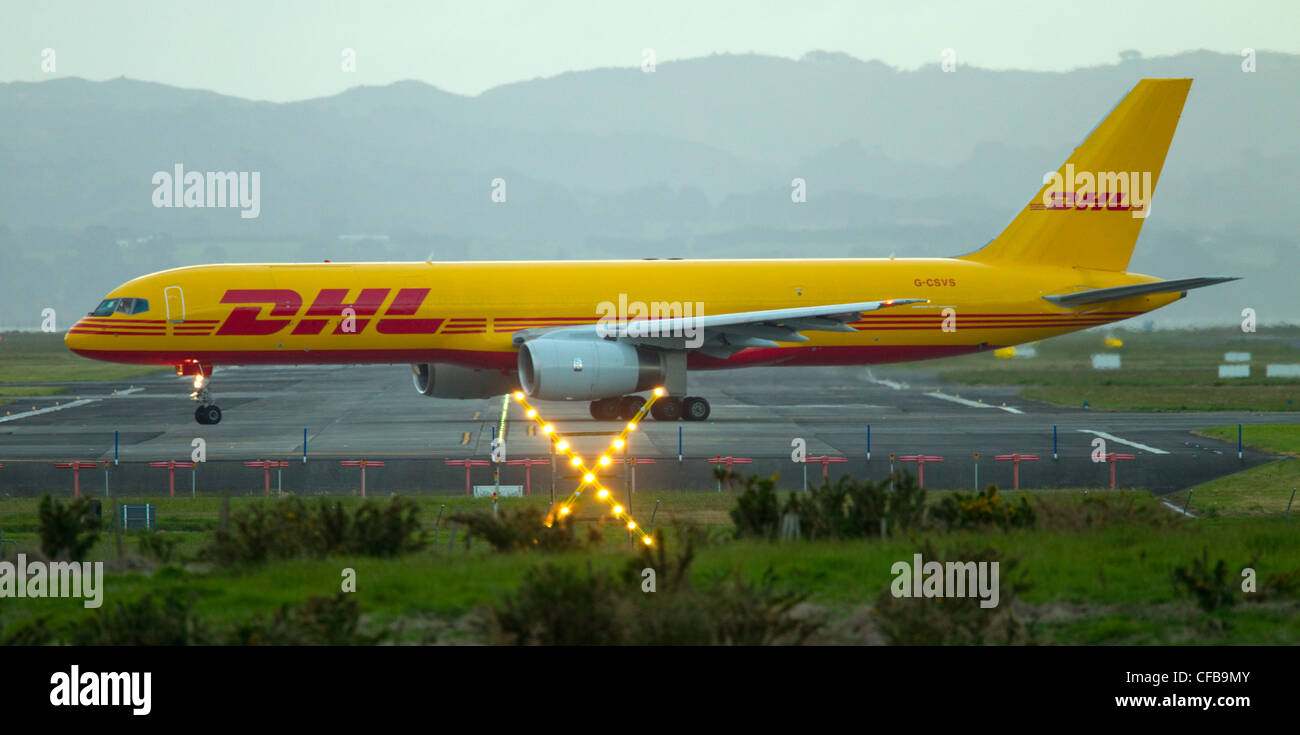 DHL Boeing 757 Cargo aircraft, Auckland Airport, New Zealand Stock Photo