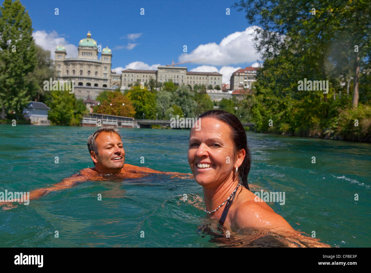 Couple, summer, town, city, tourism, holidays, canton Bern, river, flow