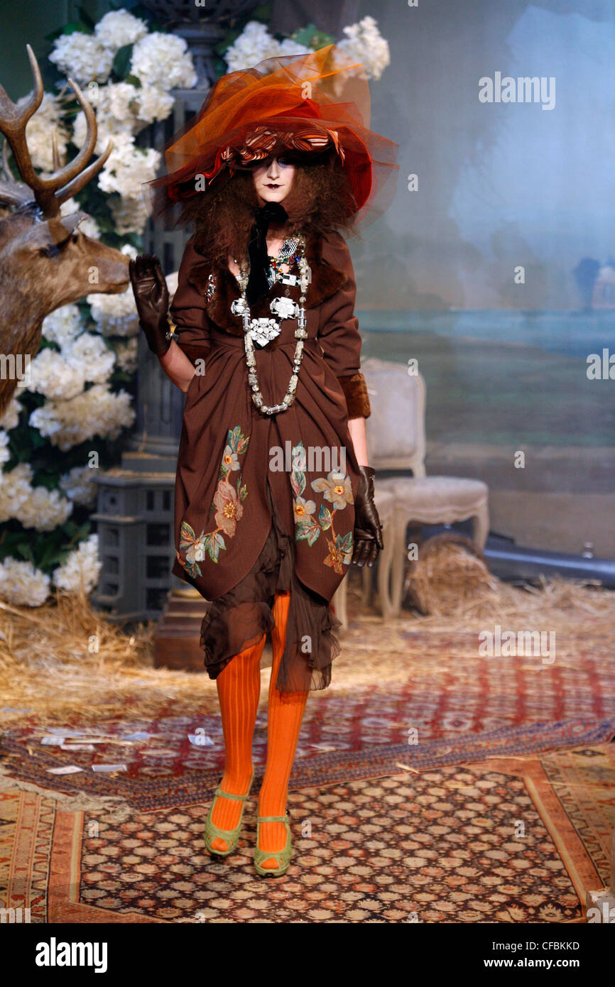 brown dress with gloves Black Velvet and Brown Tulle Draped Dress With Gloves – CHICIDA main image 1