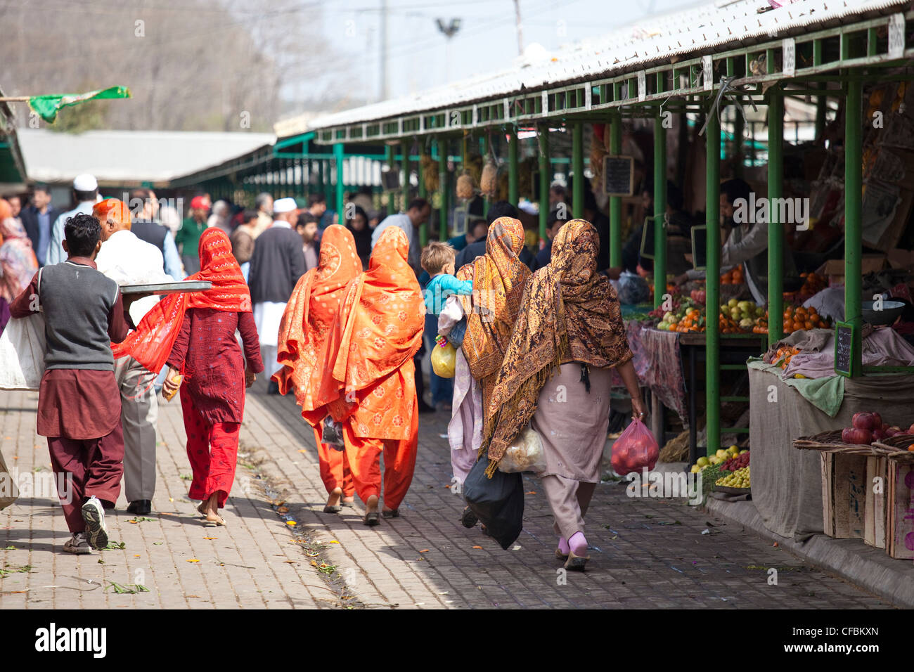 Sunday Market, Islamabad, Pakistan Stock Photo Alamy